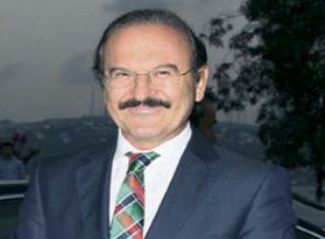 Ali Müfit Gürtuna ortaya çıktı, ilk işi Erdoğan'a yüklenmek oldu