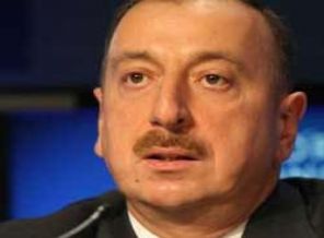 Aliyev Azerbaycan'ı böyle hortumlamış!