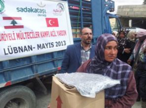 Banyas Katliamı'ndan kaçan Suriyelilere 20 bin dolar yardım
