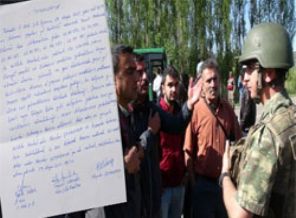 Gezginlerine 'mayın tutanağı' ile yol verildi