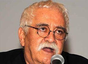 Levent Kırca'nın o skeçlerinin sırrı çözüldü!