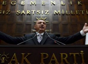 Erdoğan: Banka reklamlarında oynayıp kapitalizmi eleştirenler...