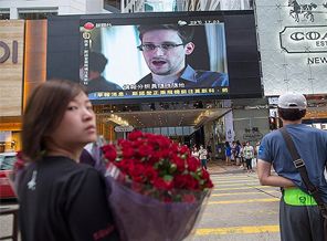 Snowden Rusya’ya kaçtı