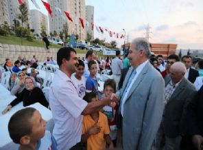 Kayabaşı Kiptaş sakinleri Ramazan sofrasında buluştu