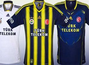 Fenerbahçe taraftarı isyan etti!