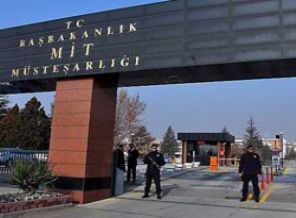 MİT yabancı dil uzmanı alacak