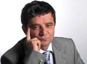 Mümtaz'er Türköne: Komplo