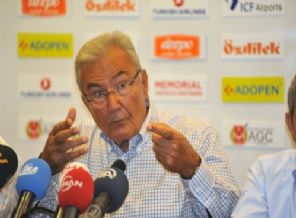 Baykal: Başbakan Erdoğan'a demokrasinin gereği olarak destek verdik