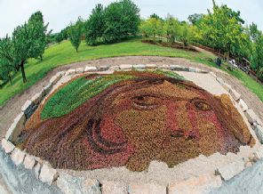 Çingene Kızı’na altın madalya