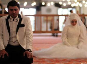 Evli ve iş sahibi bir kadın, eşine nasıl davranmalı ?