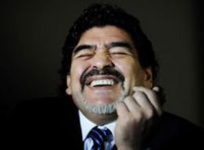 Maradona eski damadı Aguero'ya saydı