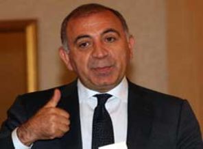 CHP'nin Kadıköy İlçe Belediye Başkan adayı Tekin mi? CHP'nin Kadıköy İlçe Belediye Başkan adayı Tekin mi?