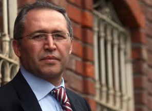 Abdülkadir Selvi ve Nazlı Ilıcak'ın yolsuzluk kavgası - Video Abdülkadir Selvi ve Nazlı Ilıcak'ın yolsuzluk kavgası - Video