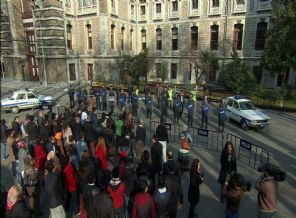 28 Şubat'ı anlatan dizide çok konuşulacak başörtü sahnesi!