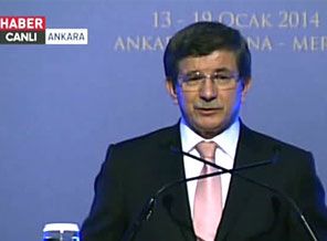 Davutoğlu: Esed El Kaide'yi destekliyor