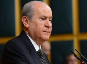 Bahçeli: Aziz Yıldırım'ı cezaevine koyarak spor düzeltilmez