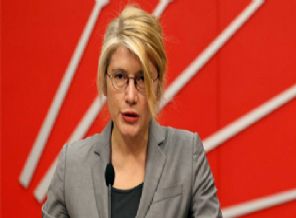 Tarhan'dan ilginç hareketler