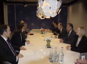 Gül, Ban Ki-mun ile bir araya geldi