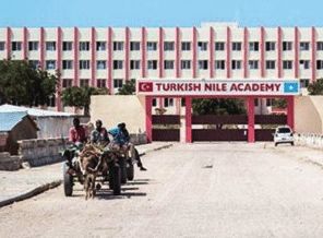 Somali'de cemaat okulu isyanı