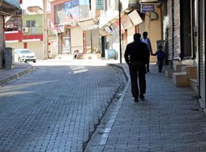 200 esnaf kepenk kapattı