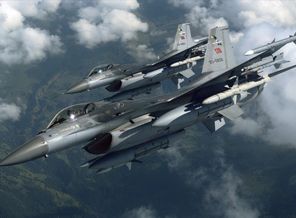 F-16'lar suriye sınırında