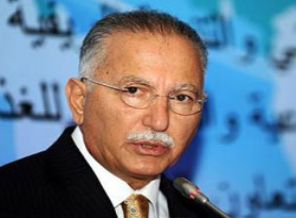 İhsanoğlu'nun sloganı taklit çıktı