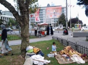 İstanbul'daki Mültecilere ne olacak?