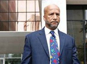 Yolsuzlukla suçlanan eski başkana 10 yıl hapis