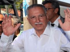 İhsanoğlu'ndan Türkçe Olimpiyatları'na övgü