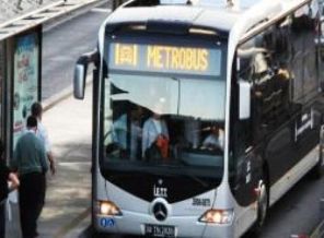 Metrobüse zam geldi mi? İşte yanıtı!
