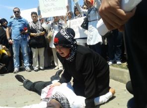 Başbakan'ın kızı da Kadem'in İsrail protestosuna katıldı