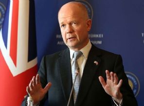 Dışişleri Bakanı istifa etti