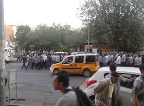 Diyarbakırlılar ABD Başkonsolosluğu iftarına müsaade etmedi