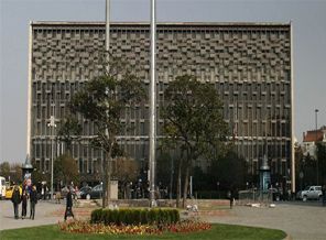 Polisler AKM’den ayrılıyor