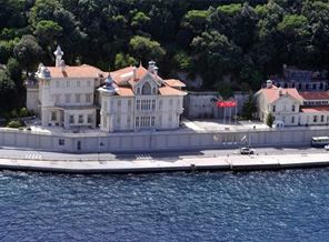 CHP'den Bakan'a Huber Köşkü sorusu