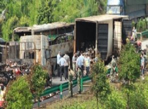 Çin'de korkunç kaza: 38 kişi öldü