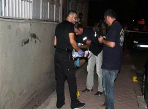 Derneğe ses bombalı saldırı