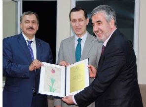 Türkiye'den Gazze'ye 15 bin yardım paketi