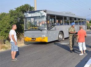 Foça bombacılarına 3 tahliye daha
