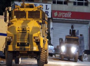 Hakkari'de aşiretler birbirine girdi!