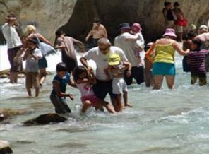 Saklıkent'te ölü sayısı ikiye çıktı