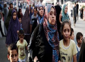 100 bin Gazzeli evinden oldu