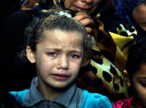 Gazze'de 121 çocuk öldürüldü
