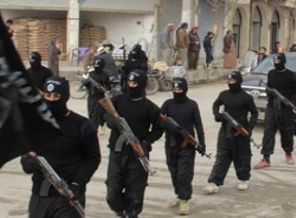 'IŞİD Suriye petrolünü satıyor'