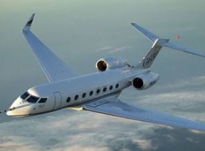 Acil iniş yapan uçakta 40 ölü