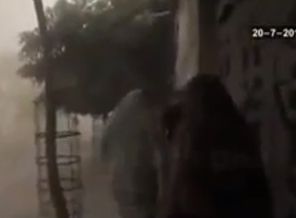 İşte İsrail'in Şecaiye'yi bombalama anı -Video