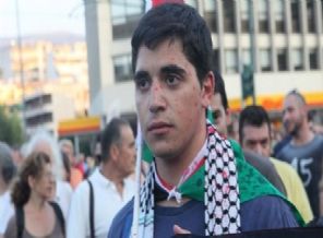 Atina'da ' kırmızı boyalı ' Gazze protestosu