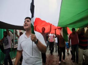 Tophane'de Gazze için semt yürüyüşü