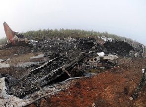 Cezayir uçağının enkazı bulundu