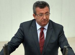 CHP'li dua etti, Ak Partililer alkışladı